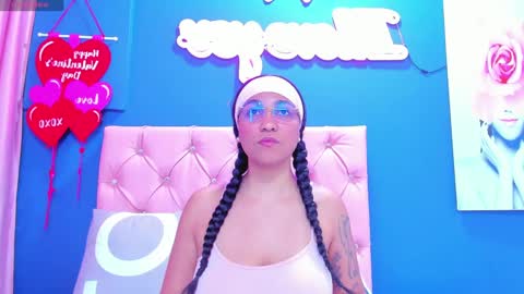 Snapshot of venus_0110 chatting on February 20, 8:25 pm Venus Veracruz online show from February 20, 8:25 pm