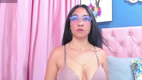 Snapshot of venus_0110 chatting on March 8, 10:02 pm Venus Veracruz online show from March 8, 10:02 pm
