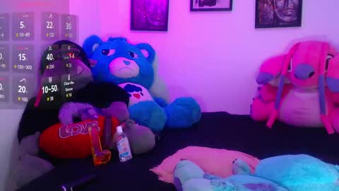 Snapshot of venus_26_ chatting on September 19, 11:51 pm eva online show from September 19, 11:51 pm