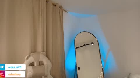 venus_art11 online show from September 29, 4:22 am