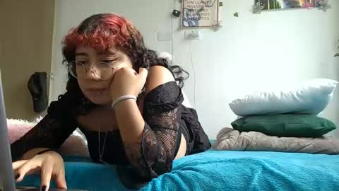 venus_midnight1 online show from February 23, 10:01 pm