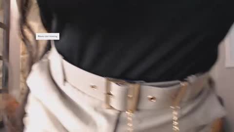 Venus Blazer  online show from October 4, 1:09 pm