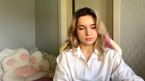 Nova online show from October 4, 8:01 am