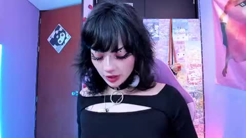     online show from June 28, 8:38 pm