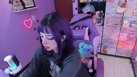     online show from October 7, 11:12 pm