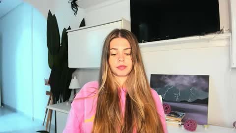 Lolitalolz online show from November 19, 10:08 pm