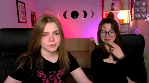 Ronni online show from June 6, 7:09 pm