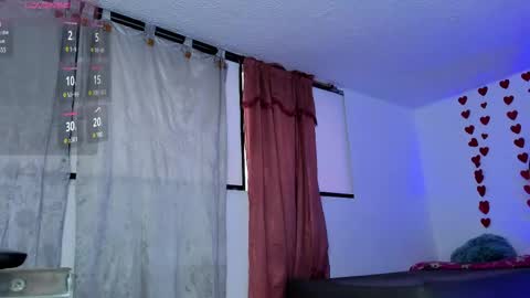 Veronica online show from February 25, 12:05 pm