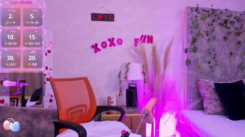 Veronica Olson online show from February 23, 2:51 am