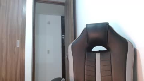 Veronica Clark online show from November 19, 2:11 am