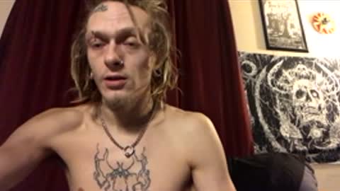 versaceballsack online show from January 13, 12:57 pm