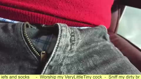 Erik online show from October 12, 5:37 pm