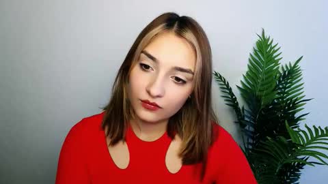 Ana online show from February 14, 2:42 pm