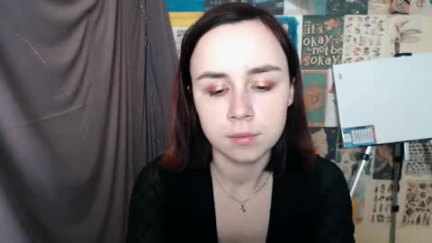 veryveryvery_shy online show from January 29, 6:33 am