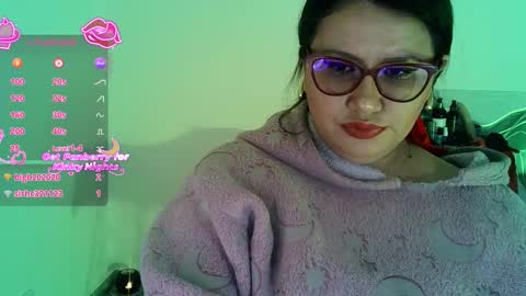 Vesper Vixen online show from January 14, 4:15 pm