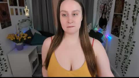Camilla online show from March 5, 11:38 pm