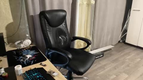 vialeras online show from October 8, 2:08 am