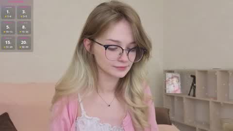 Vi online show from October 13, 10:45 pm