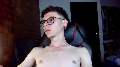 Vicent Brais online show from January 22, 1:10 am