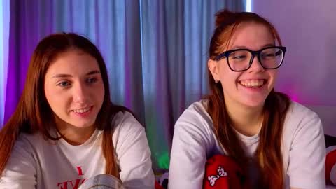 Stacy  Charlotte Lolaon keyboard online show from January 16, 7:50 am