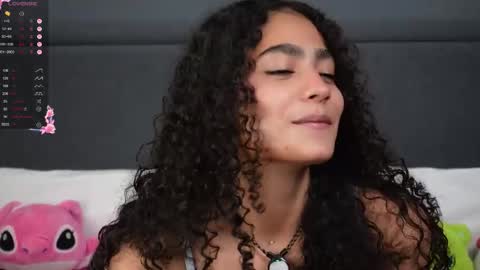 vicky_curly online show from December 14, 3:02 am