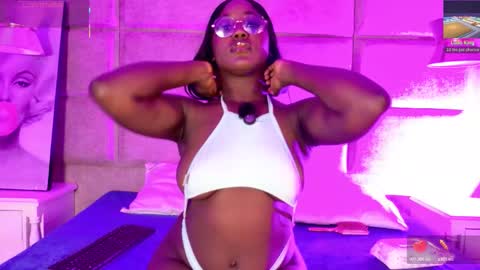 Vicky Walles online show from September 26, 5:04 am