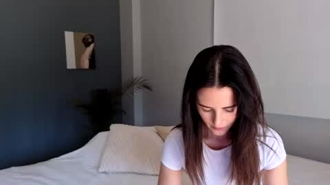 Vicky  Diego online show from June 22, 2:02 pm