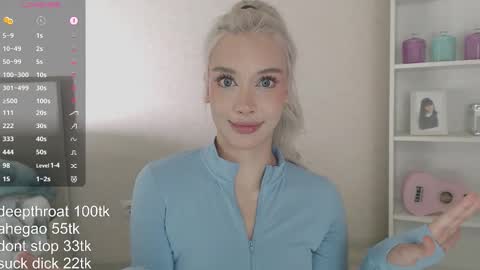 Snapshot of vickyfuckingdoll chatting on October 9, 10:59 pm vickyfuckingdoll online show from October 9, 10:59 pm