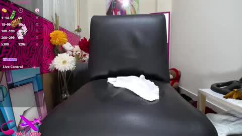 Valentina online show from December 17, 9:21 pm