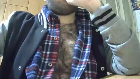 VictorHume online show from December 1, 4:53 pm