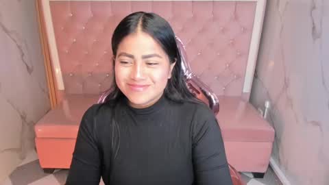 victoria_b_ online show from September 29, 7:46 pm