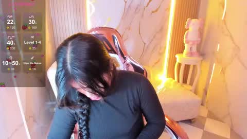 victoria_b_ online show from September 26, 8:17 pm