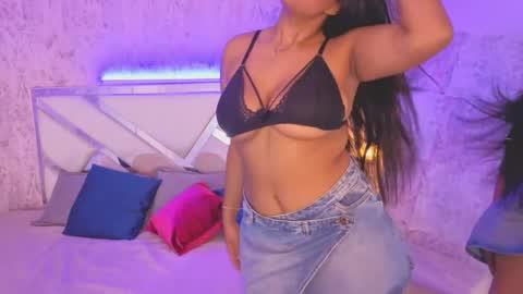 Victoria online show from May 23, 1:29 pm
