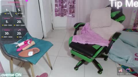 VICKY online show from November 13, 12:57 am