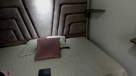 Vicky  online show from October 29, 8:09 pm