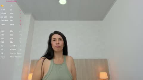 victoria_pachon online show from October 9, 7:41 pm