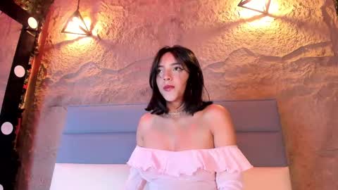 victoriaa2_doll online show from September 24, 12:23 pm