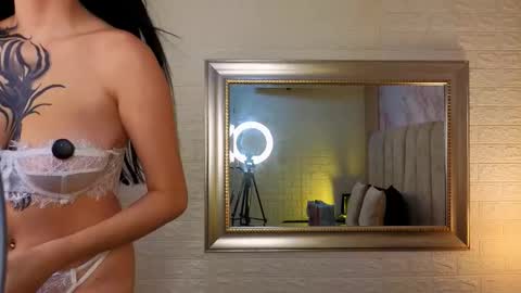 Victoria online show from March 26, 8:36 pm