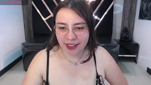 Victoria Gonzalez online show from September 22, 4:22 pm