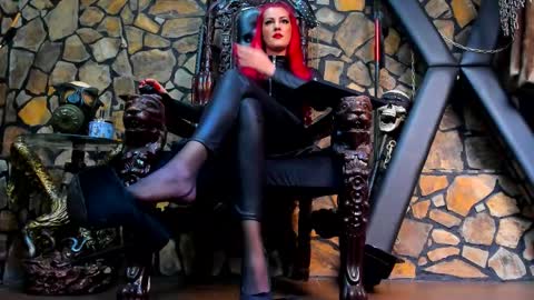 Victoria Heller online show from October 1, 7:18 am