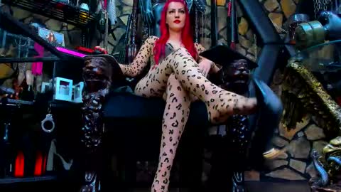 Victoria Heller online show from September 25, 5:36 am