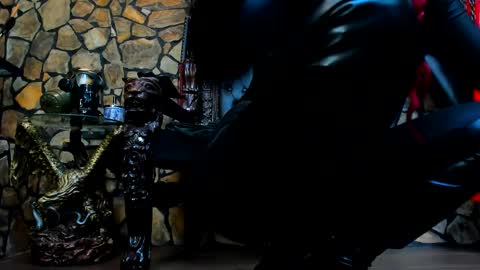 Victoria Heller online show from October 5, 7:28 am