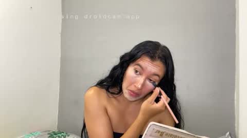 VICTORIA online show from February 17, 2:32 am