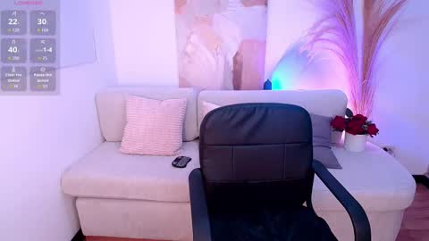 Victoria online show from October 3, 1:26 am