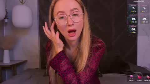 Victoria online show from November 10, 5:54 am