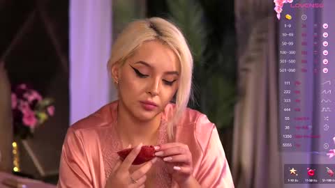 Snapshot of victoriamorrone chatting on February 18, 4:58 pm Diddy online show from February 18, 4:58 pm