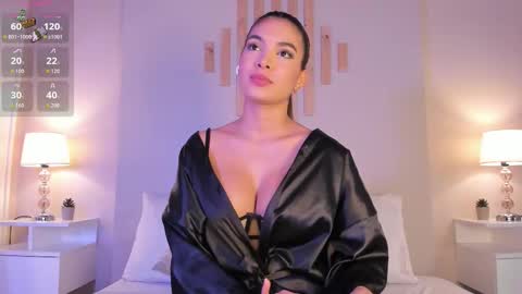 Victoria online show from December 4, 7:57 pm