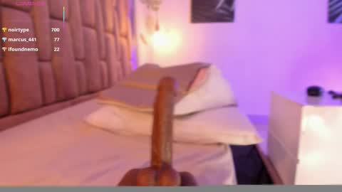 Victoria  online show from September 30, 6:40 pm