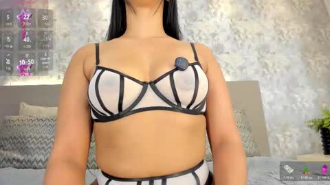 Victoria Shelby  online show from January 8, 12:11 pm