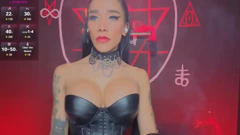 Victoria Vampire online show from January 9, 3:45 am